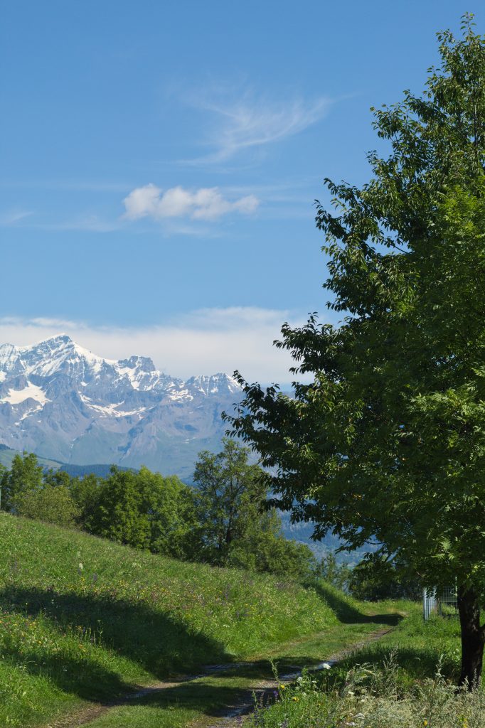 Trekking lungo il sentiero Ru Neuf